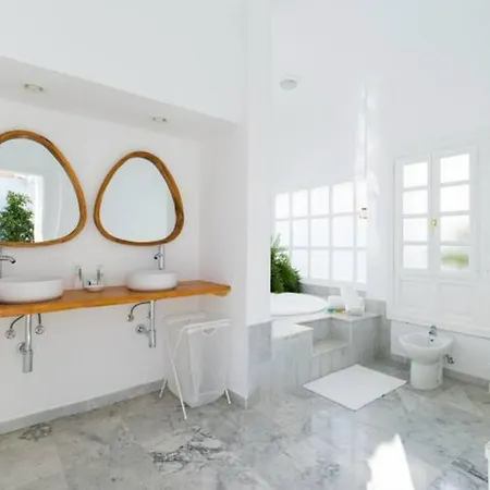 Villa The Patio House Comfort And Style At